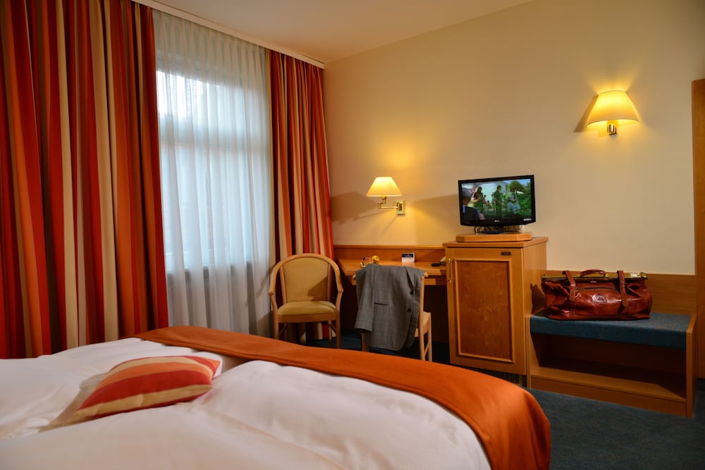 Double Room - Photo 3