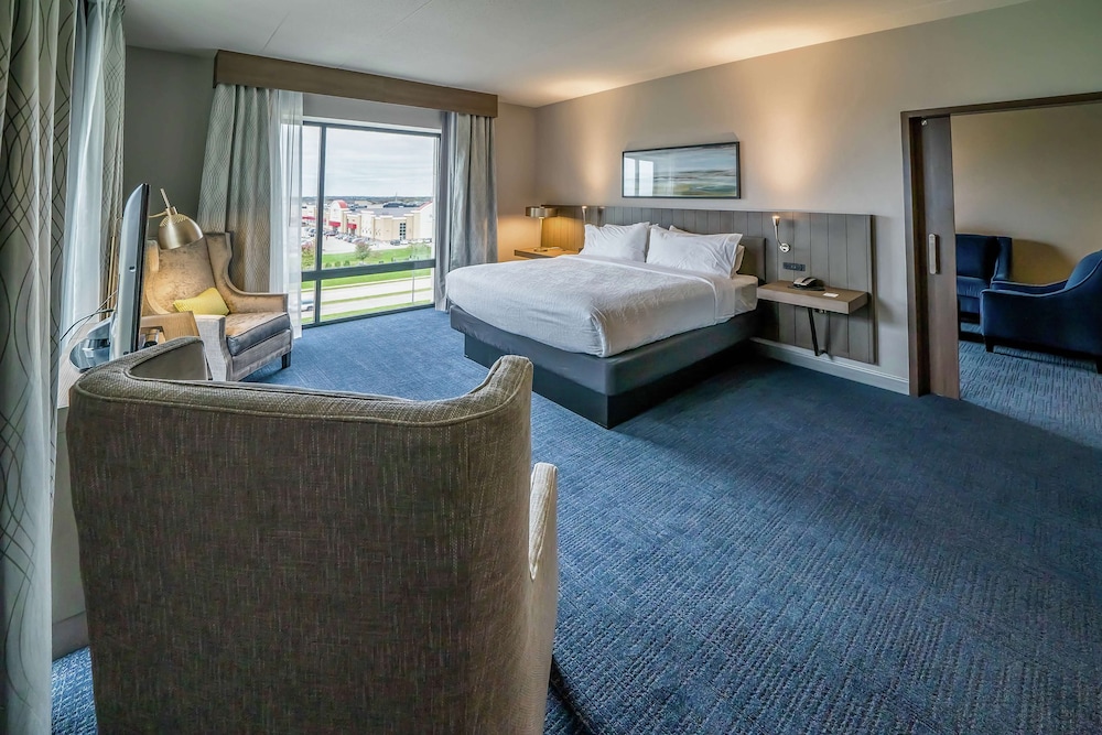 Suite, 1 Bedroom photo 2