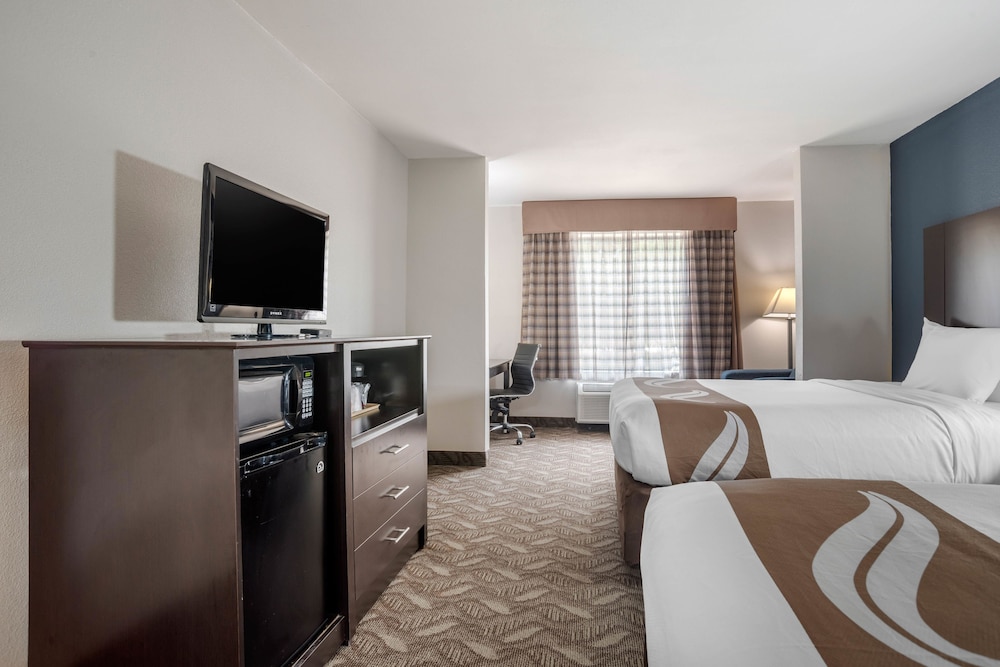 Suite, 2 Queen Beds, Non Smoking - Photo 6
