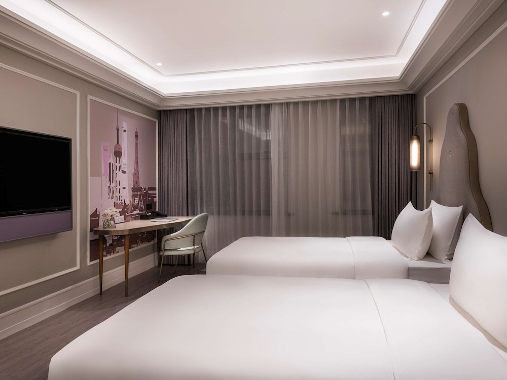 Deluxe Room, 2 Twin Beds photo 3