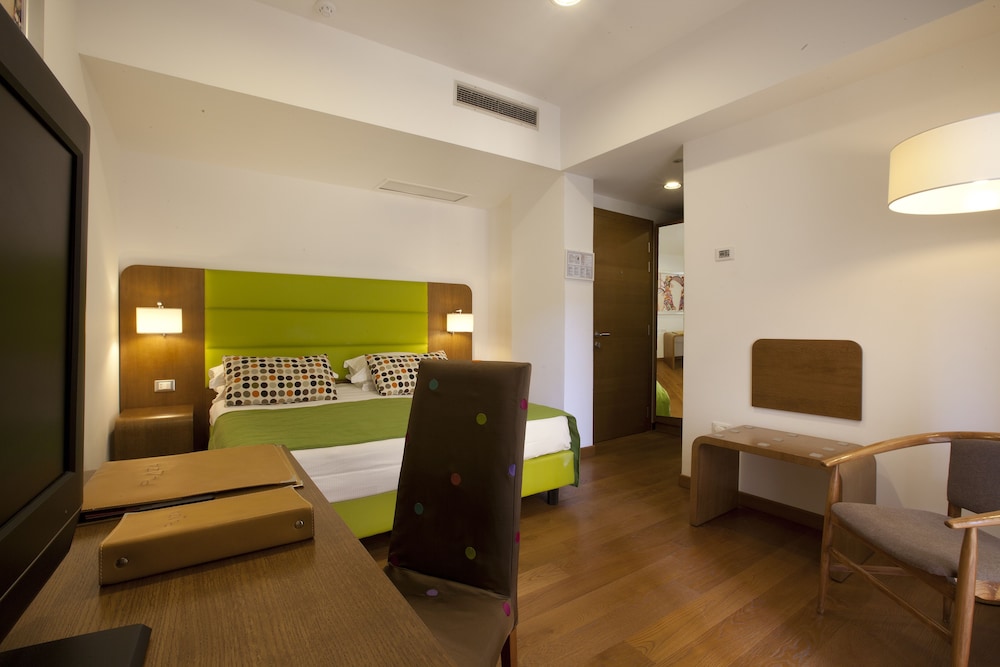 Classic Double Room - Photo 2