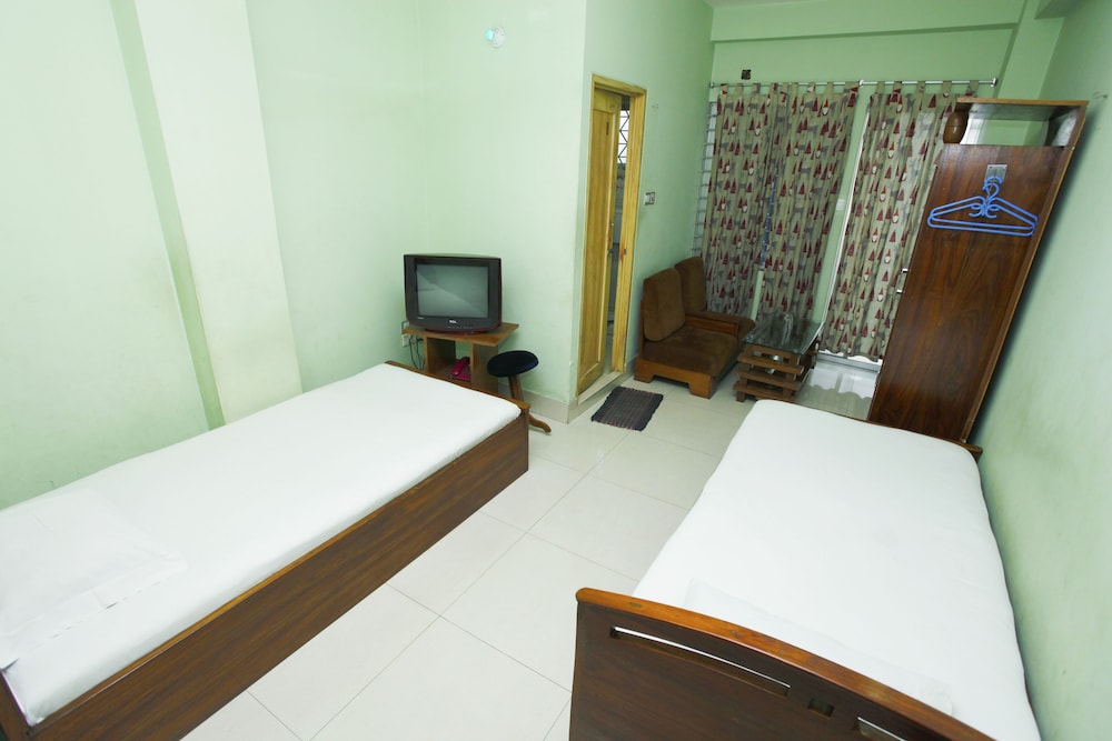 Standard Twin Room photo 3
