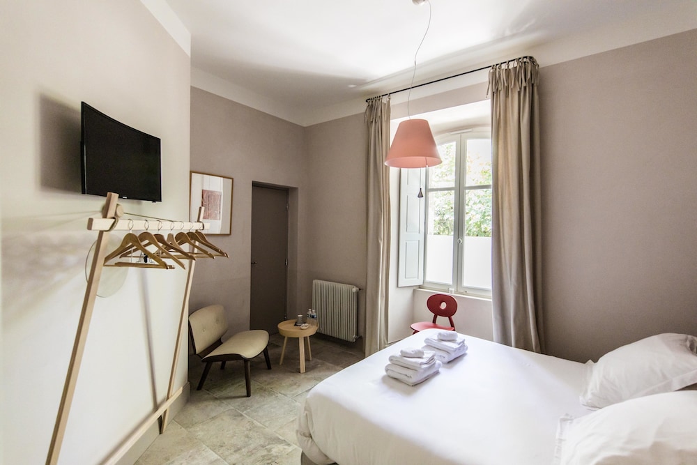 Double Room (1) - Photo 2
