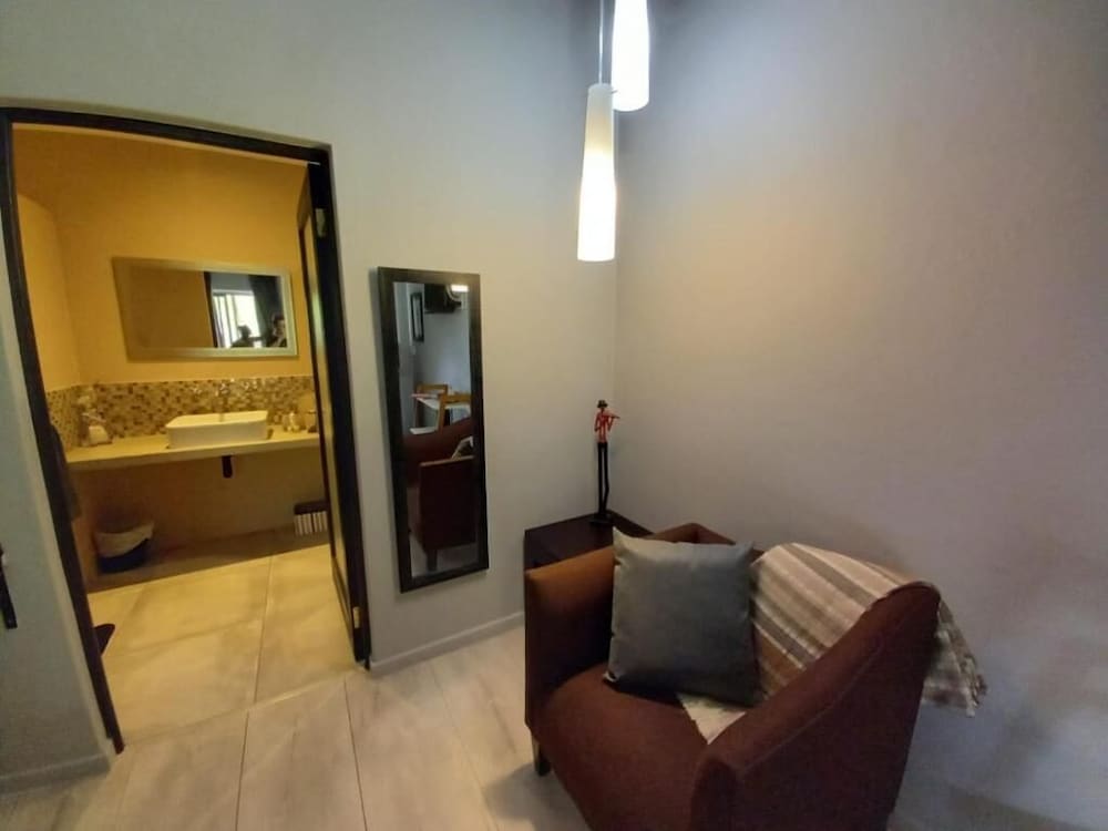Room photo 3