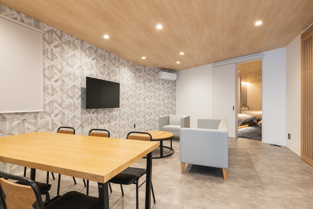 Suite Room, Non Smoking - Photo 1