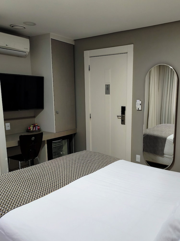 Executive Double Room, 1 Queen Bed photo 2