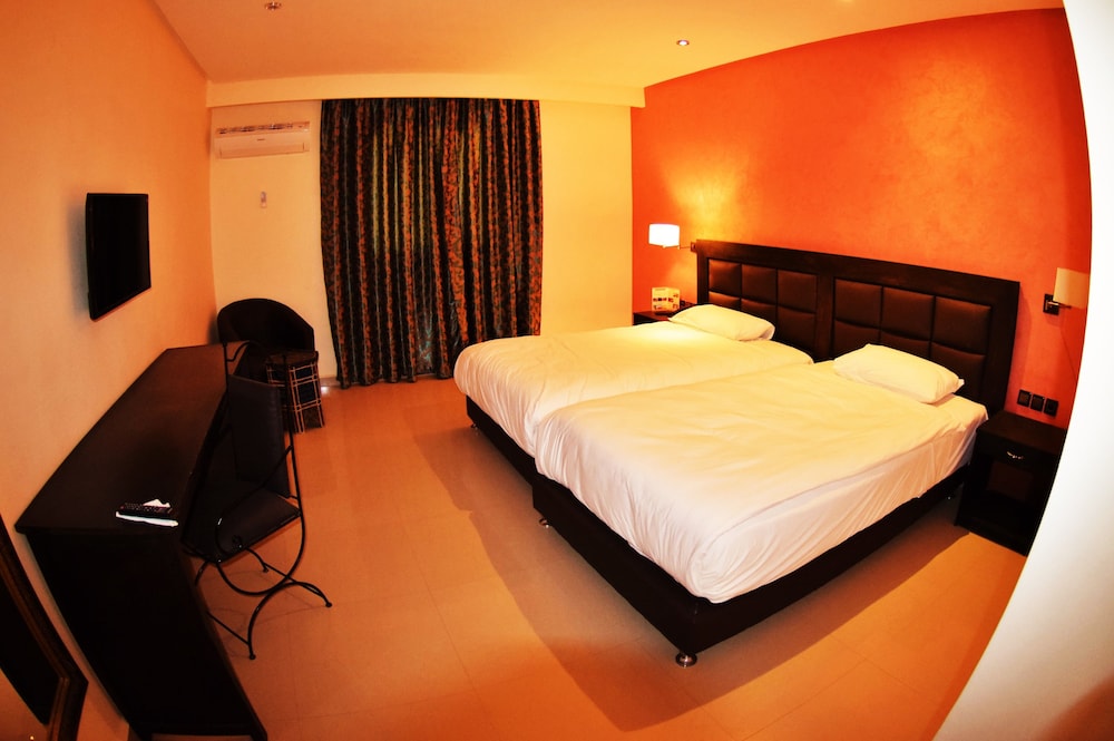 Standard Double or Twin Room photo 1