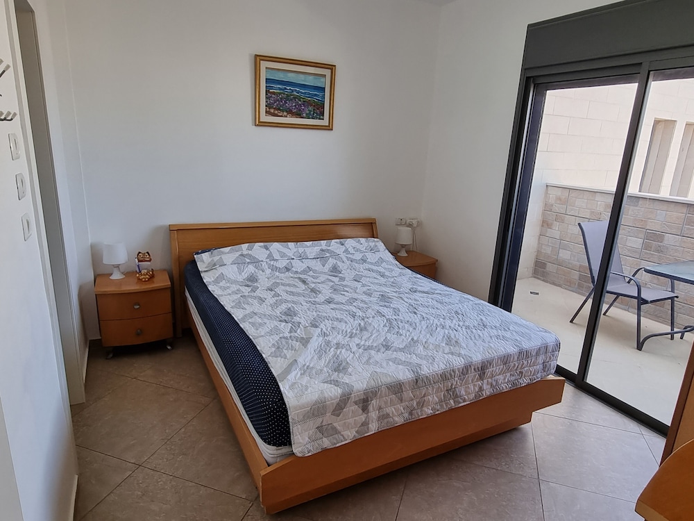 Luxury Penthouse, 2 Bedrooms, City View, Garden Area photo 1