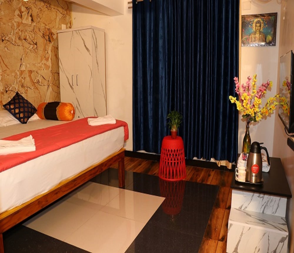Deluxe Double Room photo 2