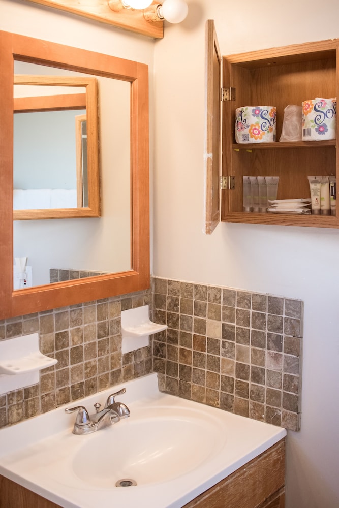 Deluxe Suite, 1 Bedroom - Photo 8