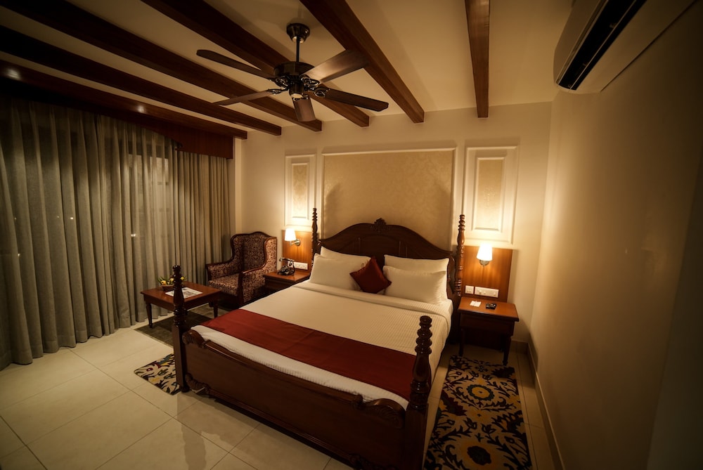 Deluxe Double Room, Balcony, Garden View