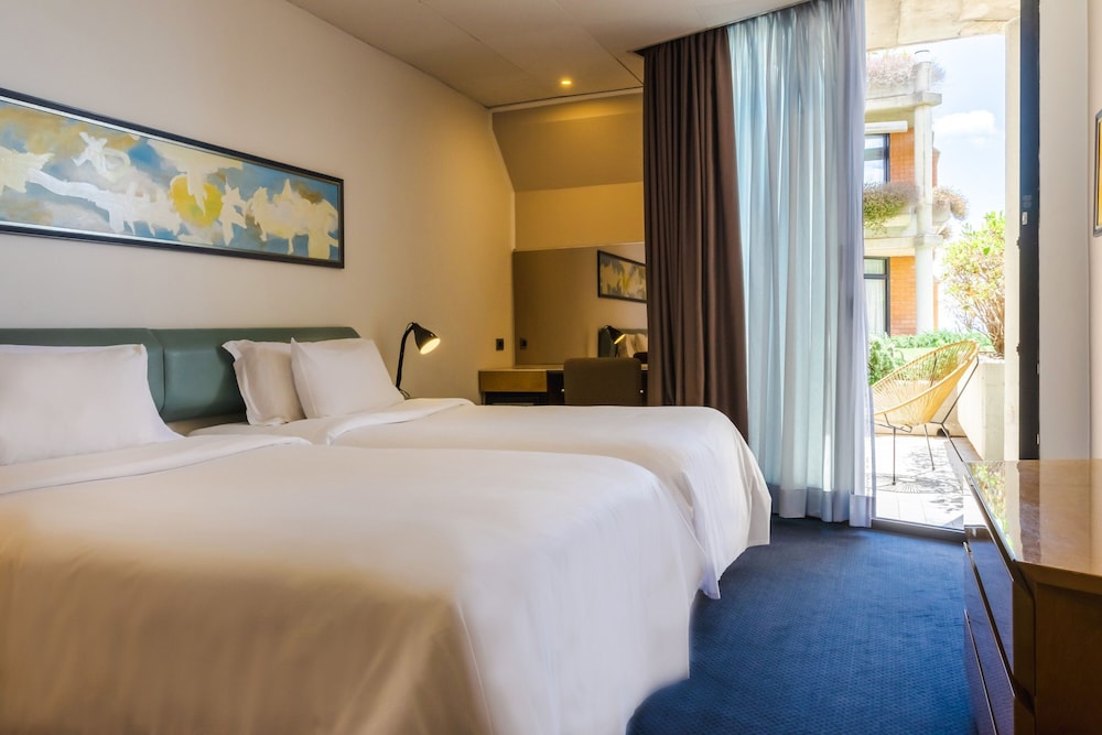 Classic Room, 2 Twin Beds - Photo 3