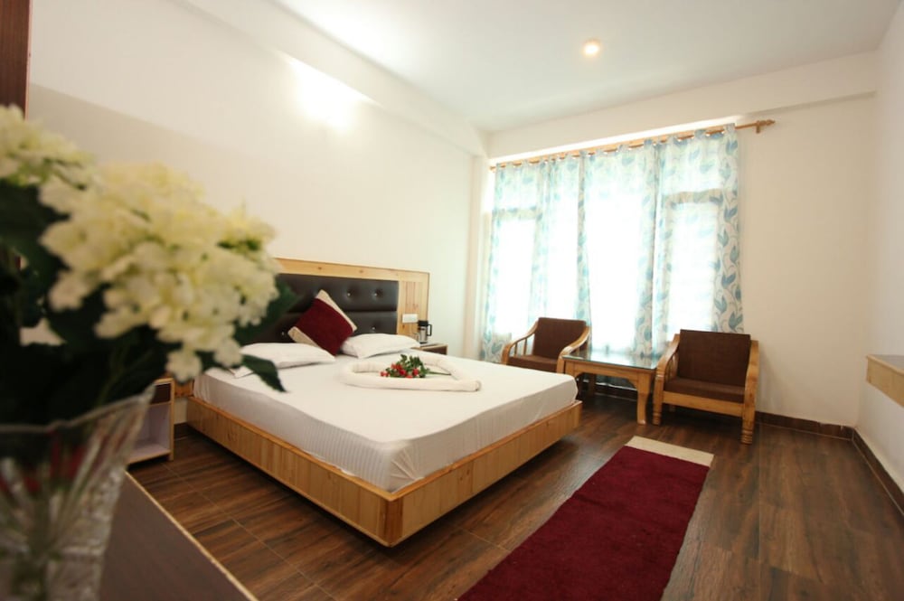 Deluxe Double Room - Photo 7