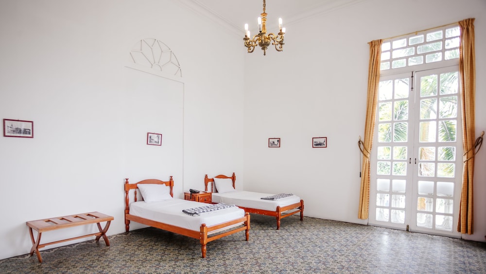 Family Quadruple Room, 1 Bedroom, Private Bathroom photo 1