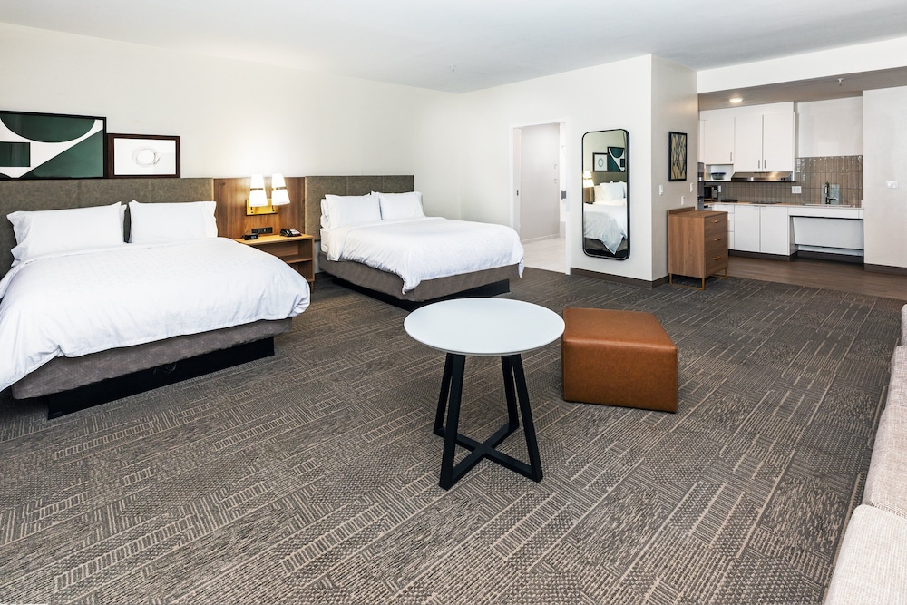 Studio Suite, 2 Queen Beds, Accessible Bathtub, Kitchen (Access Tub) - Photo 1