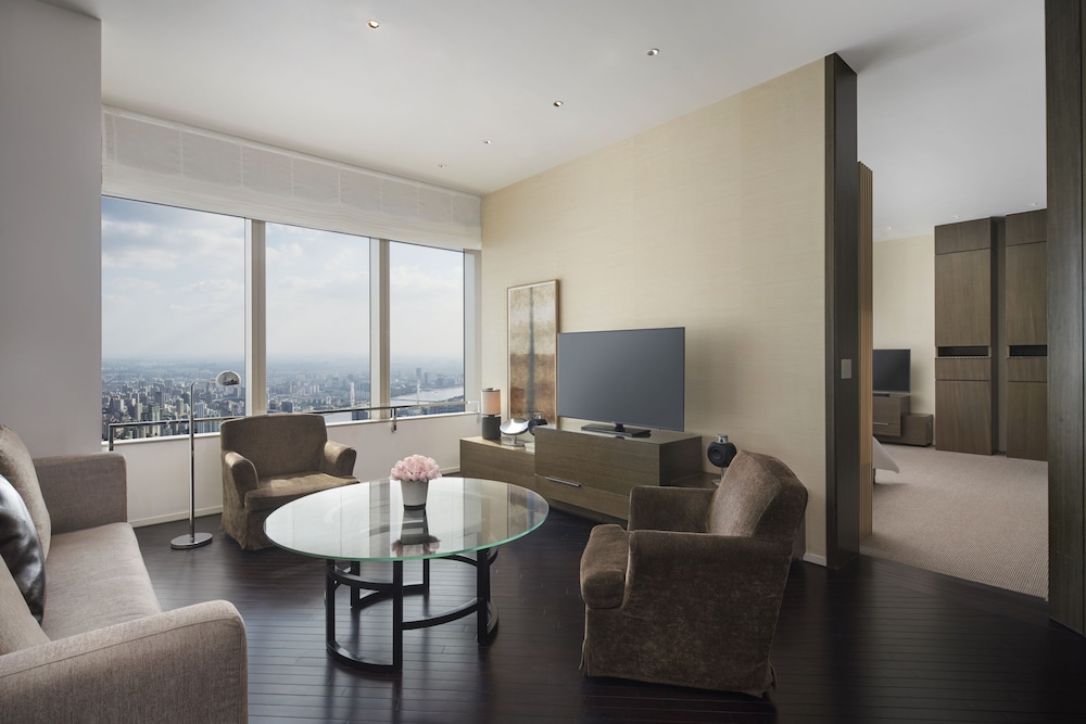 Park Suite photo 1