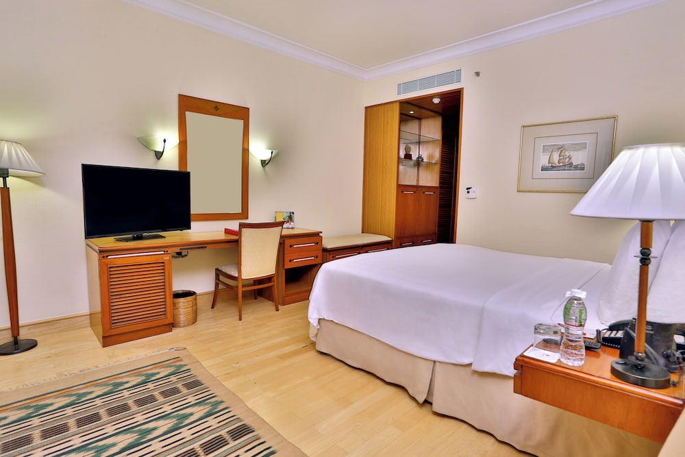 Fern Club Suite photo 3