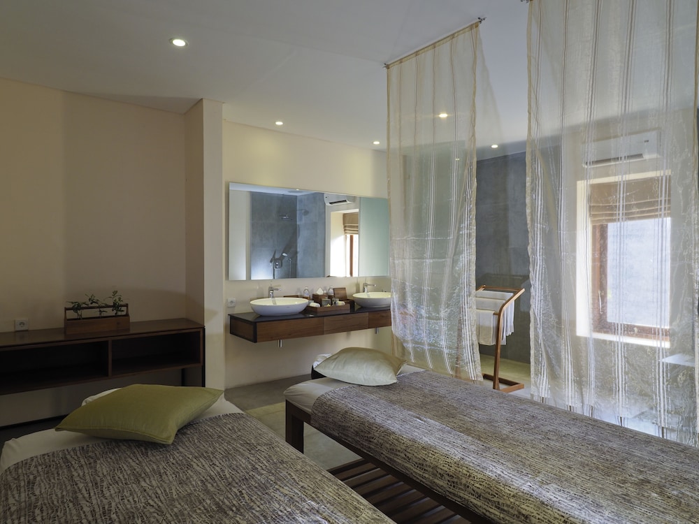 Spa Suite - Photo 5
