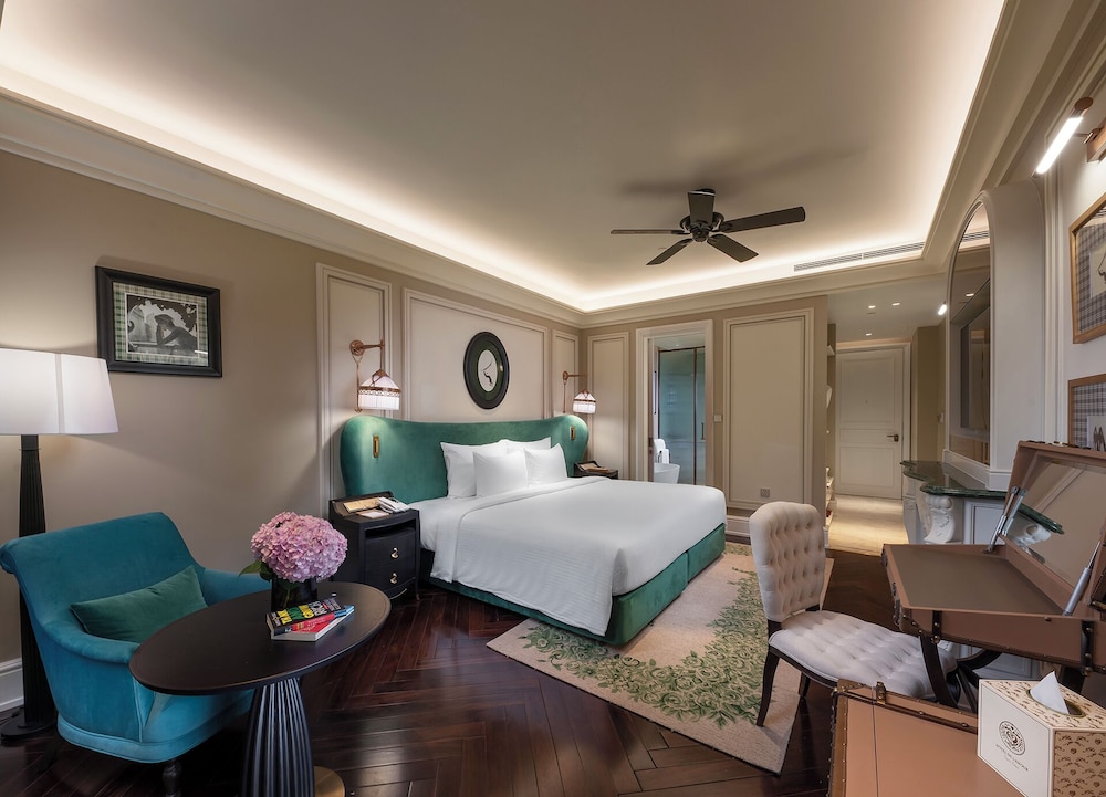 Executive Double or Twin Room, Non Smoking, Mountain View photo 2