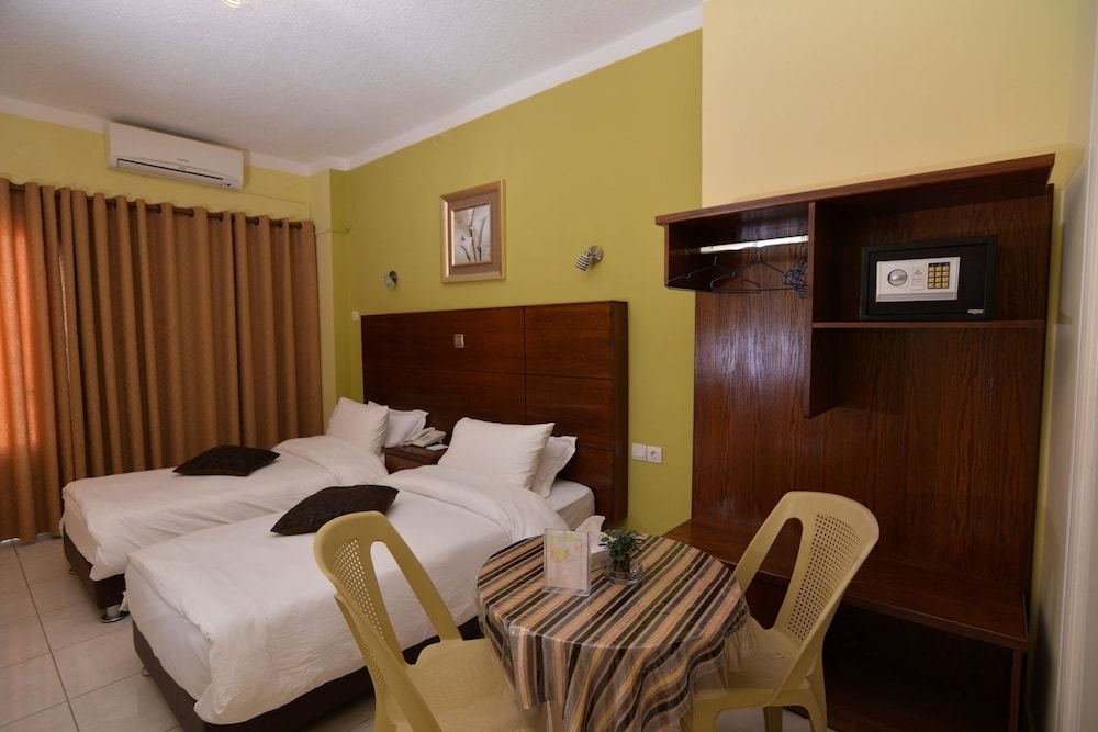 Twin Room photo 1