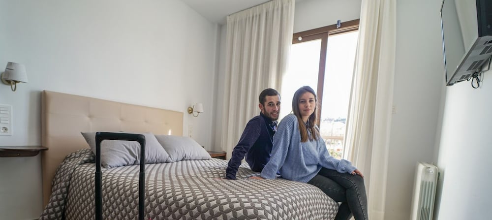 Double or Twin Room, Mountain View