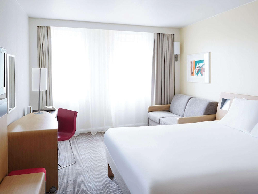 Classic Room, Multiple Beds - Photo 22
