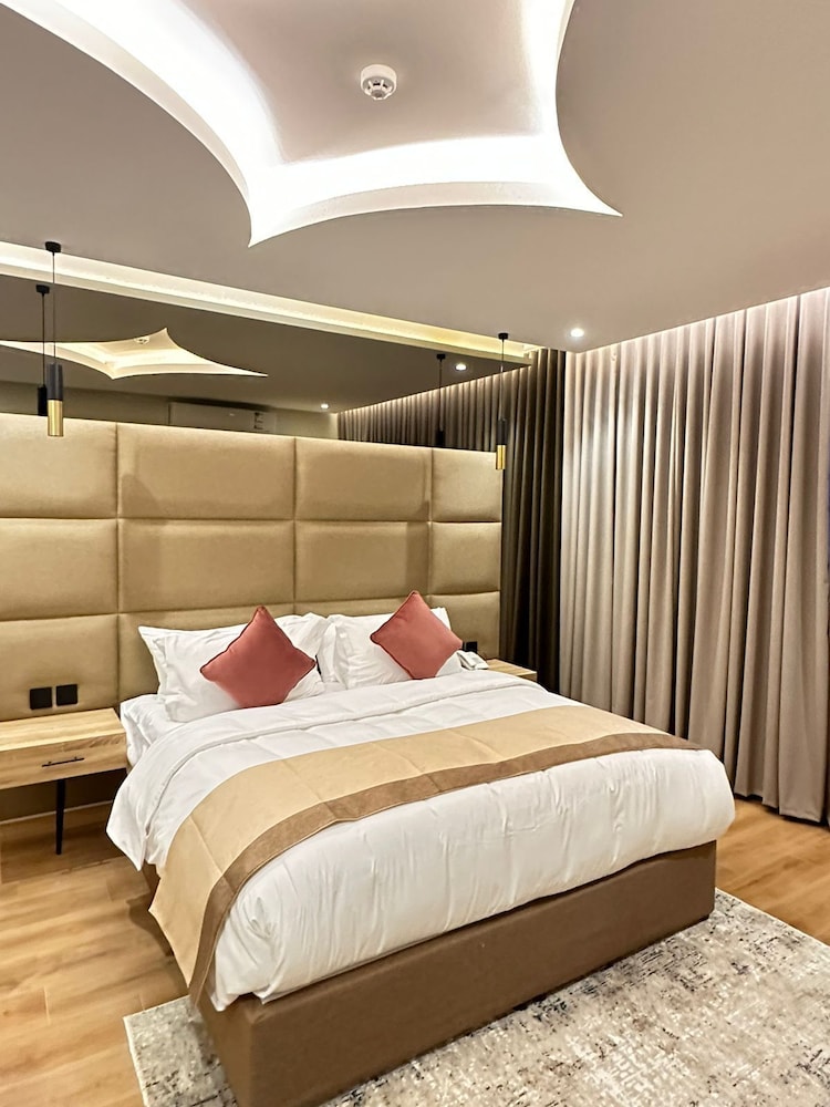 Basic Double Room