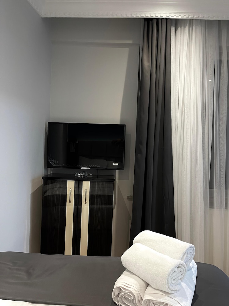 Economy Double Room Single Use, 1 Bedroom photo 3