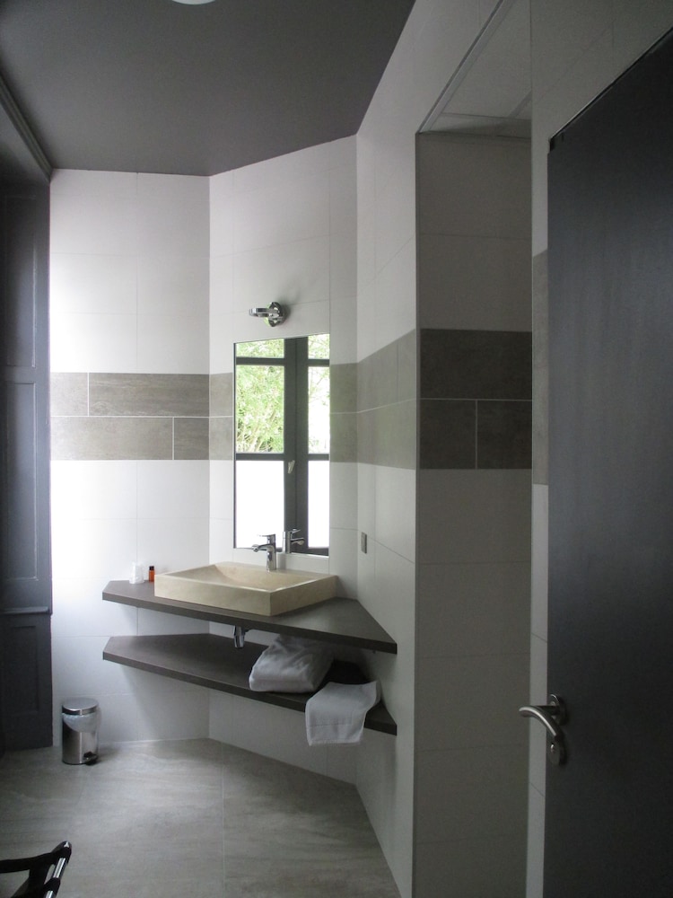 Superior Twin Room - Photo 4