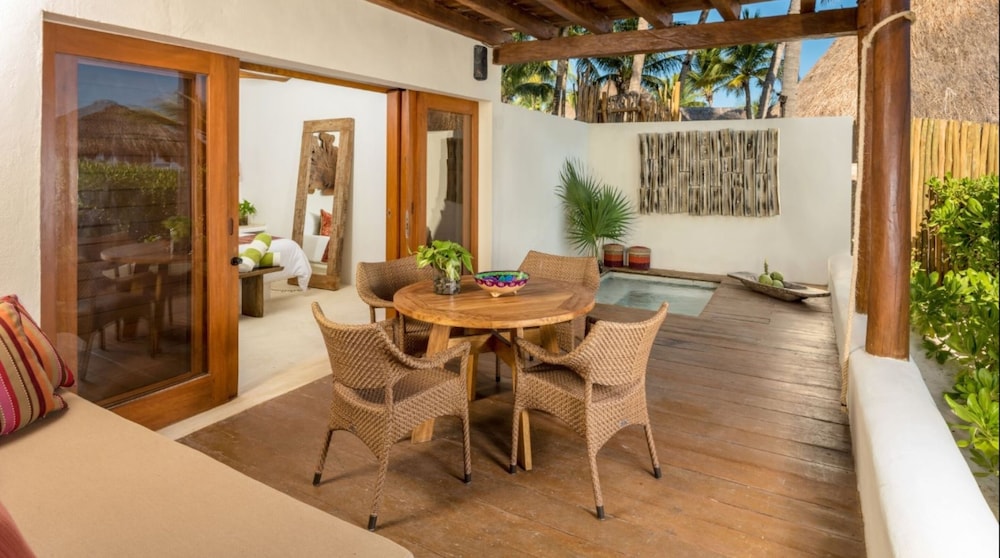 Premium Bungalow