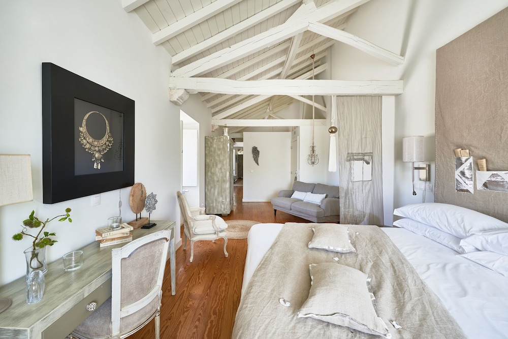 Premium Double Room photo 2