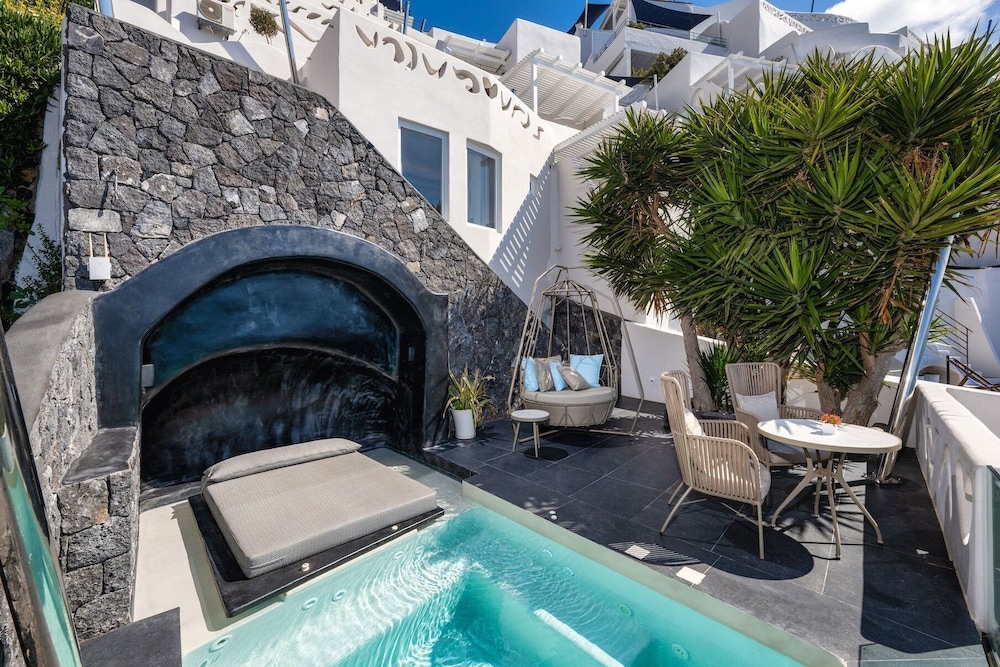 Black Rock Honeymoon Suite, Private Pool - Photo 2