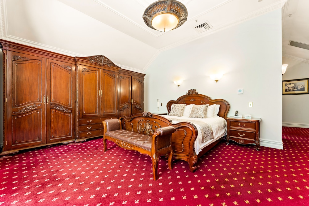 Premium Single Room