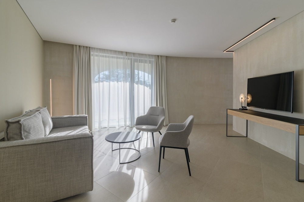Premium Corner Studio, Sea View - Photo 1