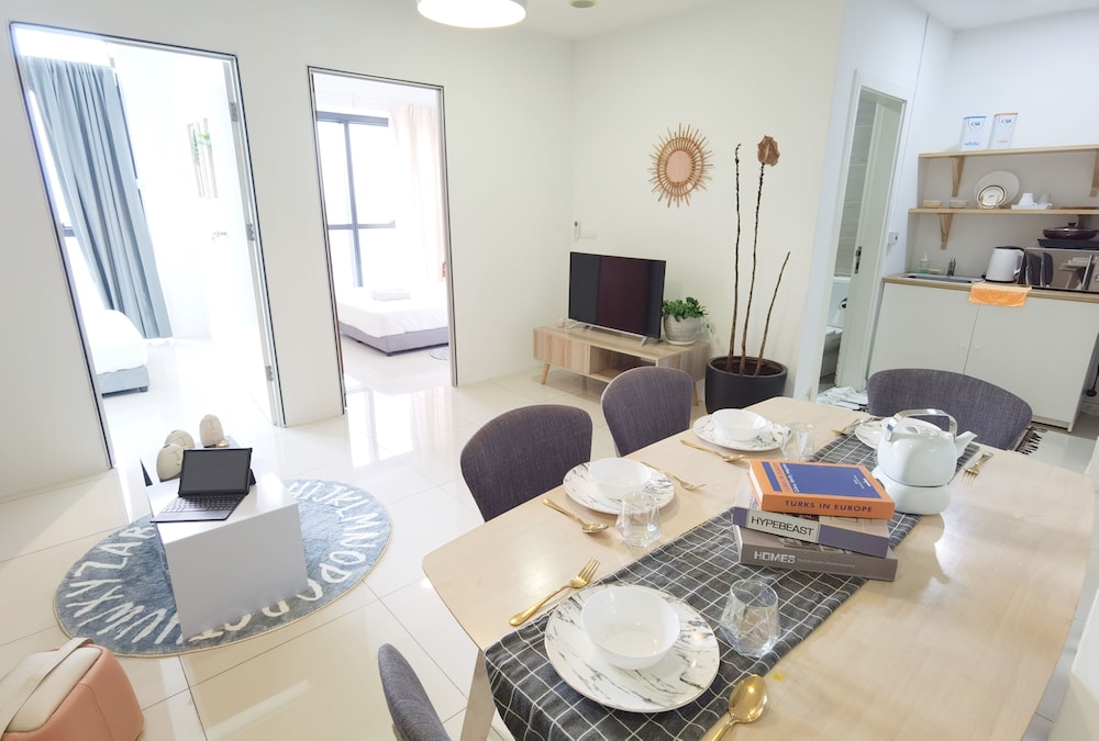Signature Apartment, 2 Bedrooms, Tower