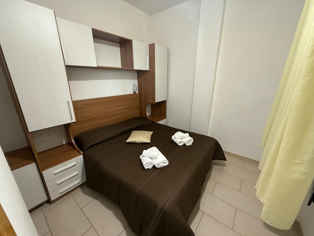 Basic Double or Twin Room photo 1