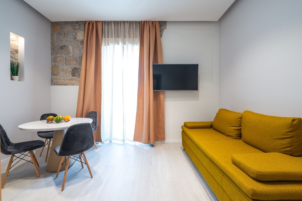 Superior Suite (A1)