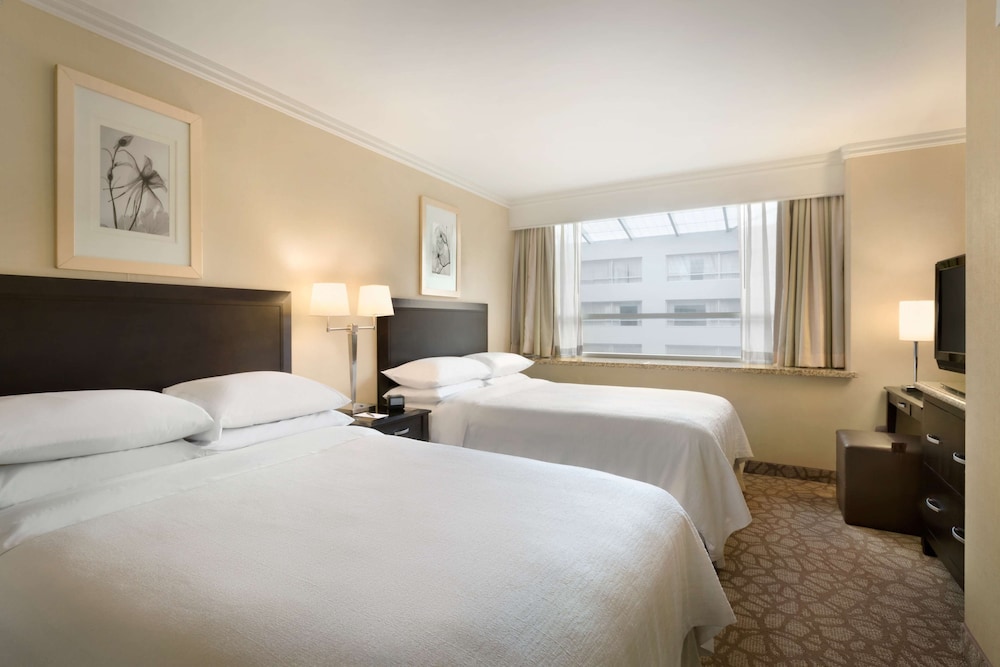 Two Double Beds Non-Smoking