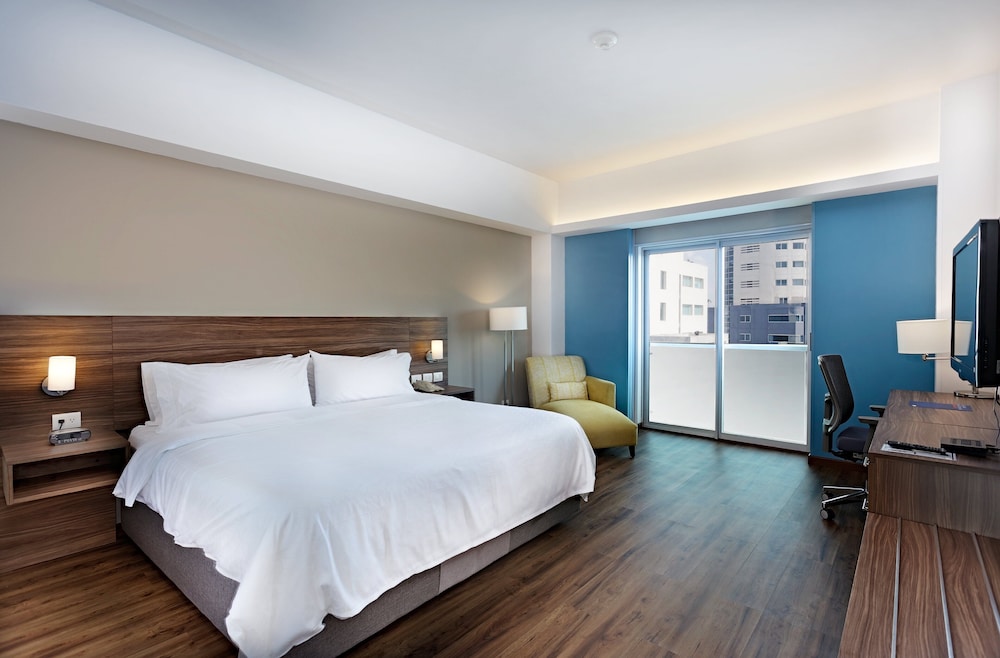 Room, 1 King Bed - Photo 2