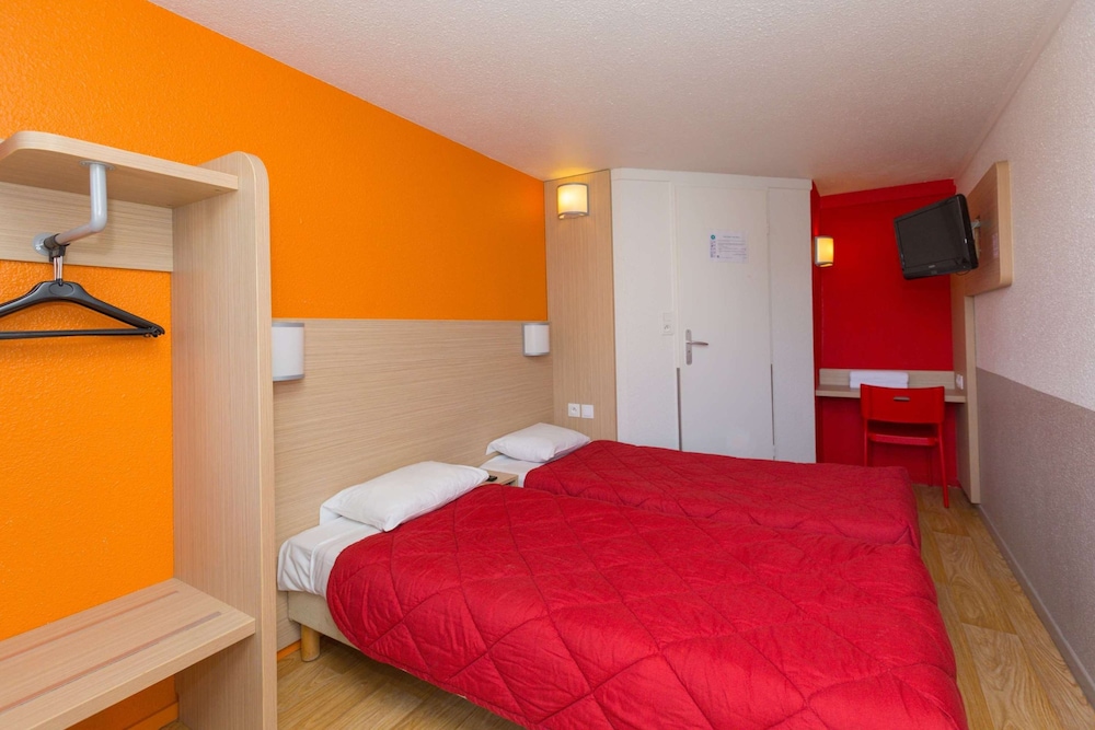 Standard Room, 2 Twin Beds - Photo 3