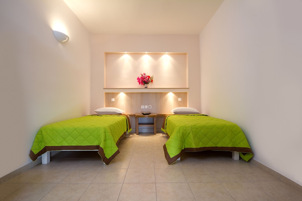 Superior Double or Twin Room photo 2