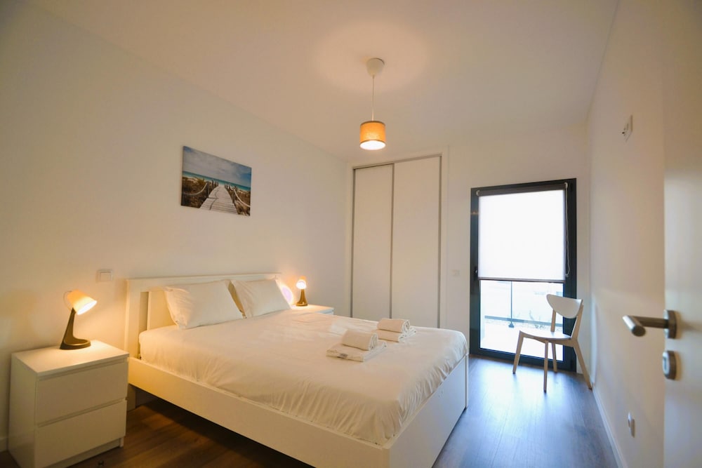 Apartment photo 2