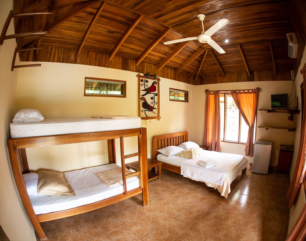 Family Cabin, Private Bathroom, Poolside