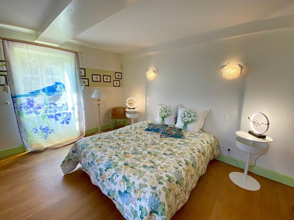 Romantic Suite, Ensuite, Park View