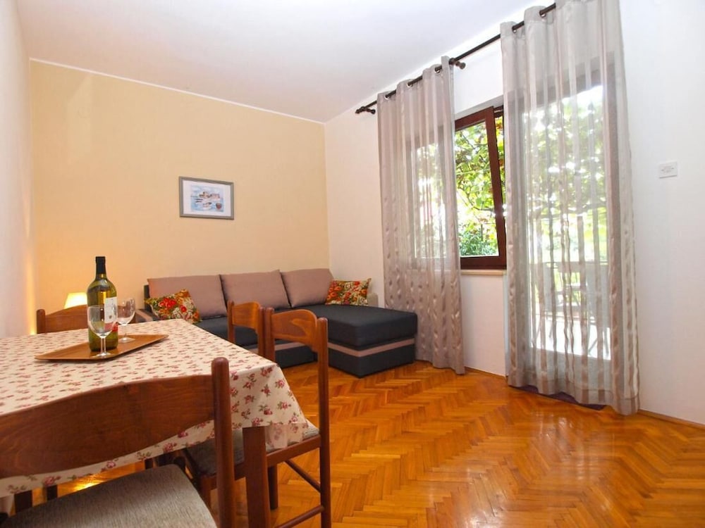 Apartment, 1 Bedroom, Patio