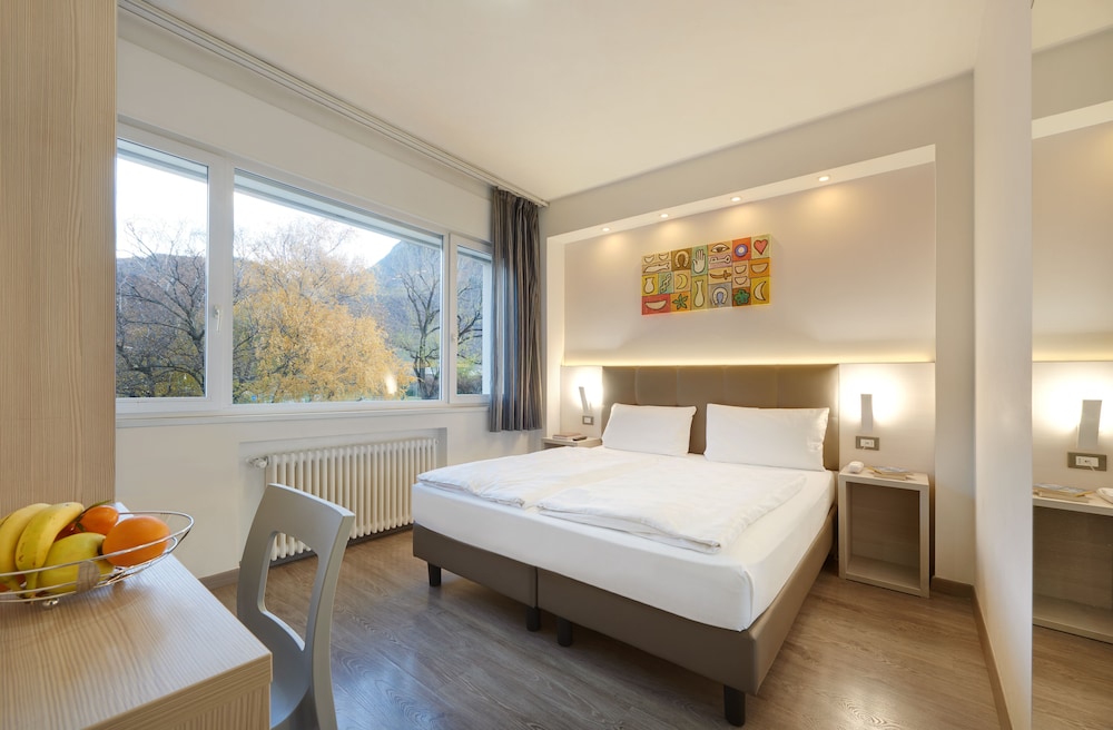 Classic Double or Twin Room