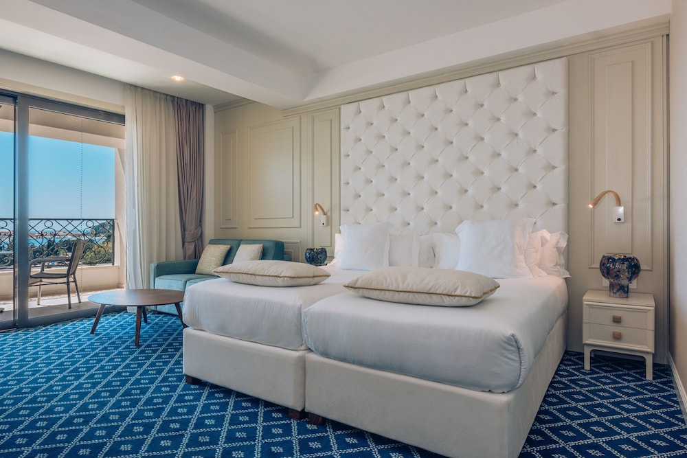 Double Room, Sea View - Photo 3