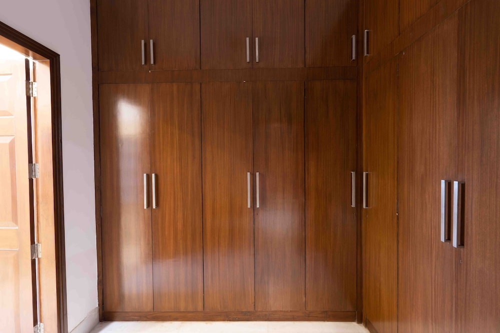 Suite Room - Photo 4