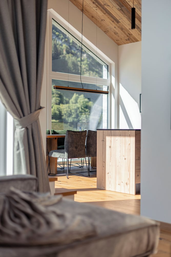 Penthouse mit 4 Schlafzimmern & Sauna