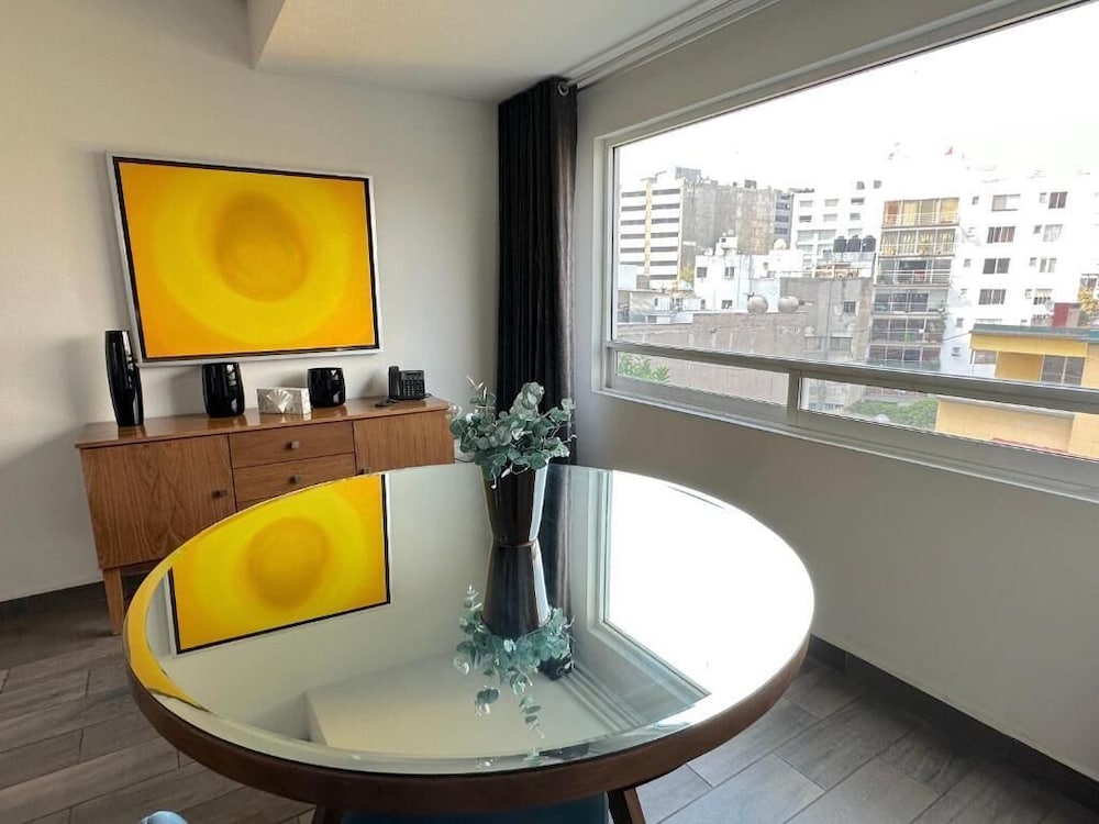 Luxury Suite, 2 Bedrooms thumbnail 5